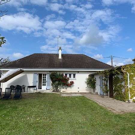 Les Cormiers Villa Chailles  Exterior photo